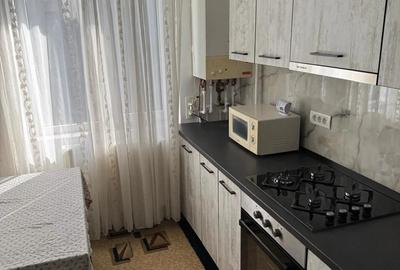 Inchiriez apartament ultra central - 4