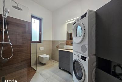 Casă cu 4 camere cu Teren 268 Mp în Central