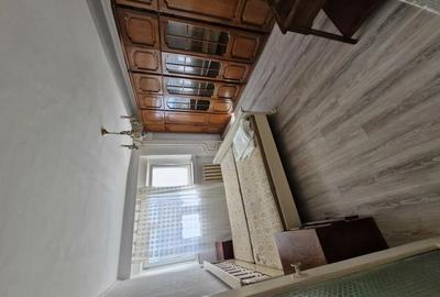 Inchiriez apartament in blocul M1 - 4