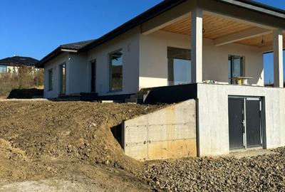 Casă cu 4 camere în Central - 3