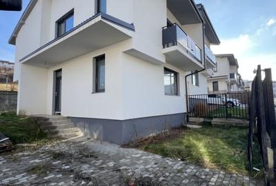 Duplex de vanazare , 116 mp utili zona Vivo - 3