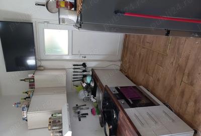 Inchiriez casa cu curte - 1