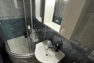 Vand apartament la mansarda in Lazaret! 2 camere decomandat! Vand apartament la mansarda in Lazaret! 2 camere decomandat! - 7