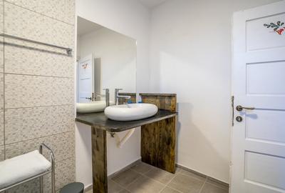 Casă individuală cu 5 camere cu Teren 1342 Mp în Buru - 7