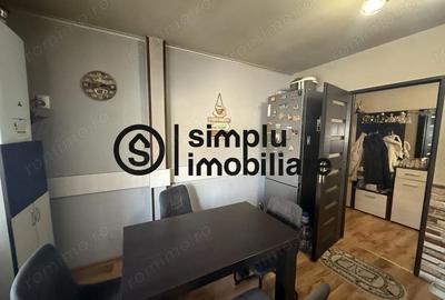 Apartament cu 3 camere decomandat în Craiovița Nouă - 9