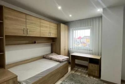 Apartament cu 3 camere decomandat în Central - 8