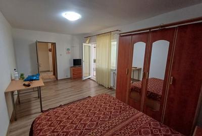 Garsonieră decomandată în Central - 2