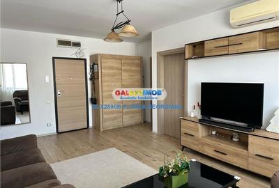 Apartament cu 3 camere semidecomandat, mobilat în Băneasa