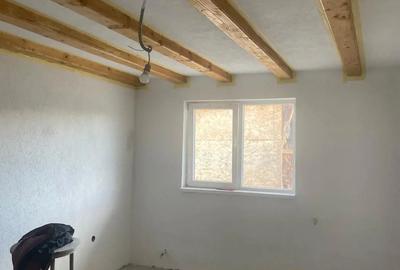 Vand sau schimb cu apartament si diferenta - 2