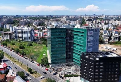 Birou, de 3,067 mp, în 13 Septembrie - 11