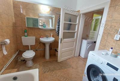 Casă cu 4 camere cu Teren 763 Mp în Central - 12