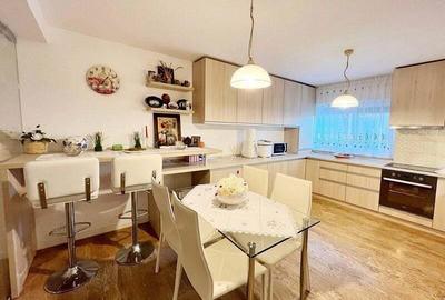 Casa Zona Fropin - Padure - 12