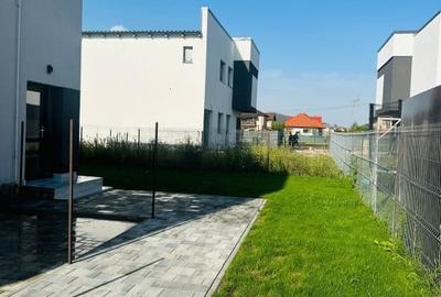 Casă individuală cu 3 camere cu Canalizare în Sânpetru - 3