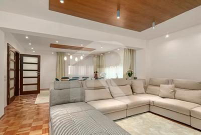 Casă cu 7 camere cu Canalizare în Valea Alba - 10