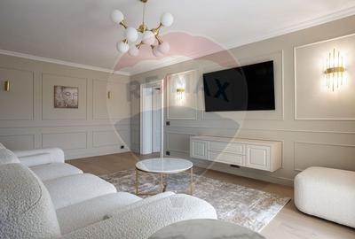 Apartament cu 3 camere semidecomandat, mobilat în Subcetate