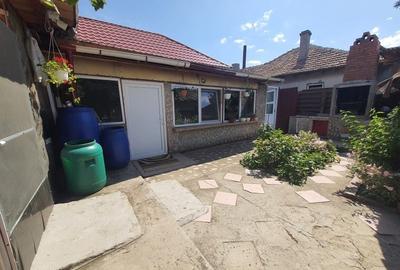 Casa In Ovidiu - La Doi Pasi De Lac - Teren Generos ! - 12