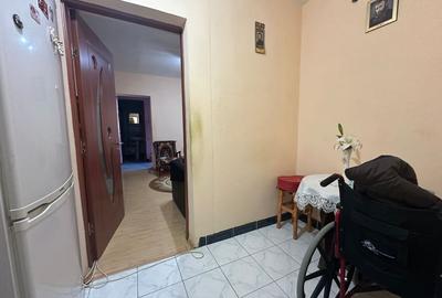 Apartament cu 3 camere semidecomandat în Cugir - 7