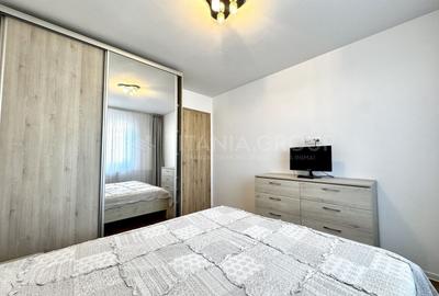 Apartament cu 2 camere decomandat în Tractorul - 4