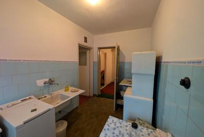 Vânzare apartament 2 camere zona Nord, decomandat, etaj 3, 50mp, bloc din beton - 5