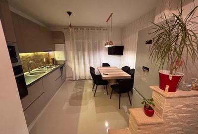 Apartament cu 2 camere decomandat, mobilat în Plopilor