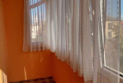 Apartament cu 2 camere semidecomandat în Central - 1