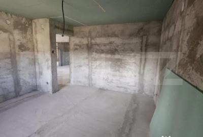 Casă cu 7 camere cu Teren 523 Mp în Central - 3