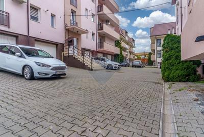 100 mp, 2 balcoane,garaj individual,Macesului,Buna Ziua,Comision0% - 15