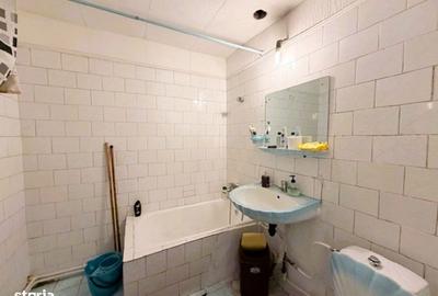 Apartament cu 3 camere decomandat în Tineretului - 8