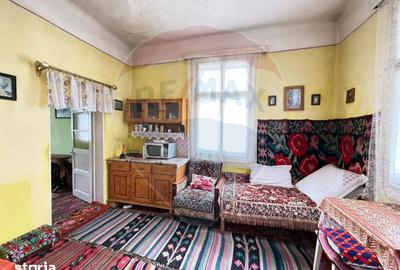 Casă cu 4 camere cu Teren 250 Mp în Central - 3