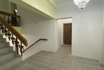 Casă individuală cu 7 camere cu Canalizare în Liceul Militar - 10