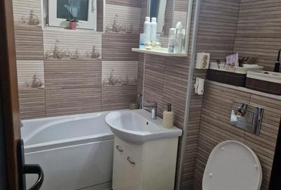 Apartament cu 4 camere decomandat în Central - 6