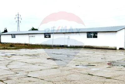 DE INCHIRIAT  HALA 450 mp  +  1000 mp platou betonat - ISALNITA - 1