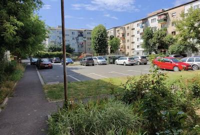 Apartament cu 3 camere decomandat în Micro 16 - 4