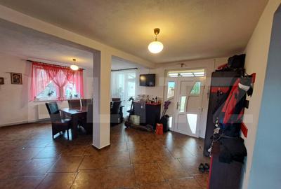 Casă cu 7 camere cu Garaj în Central - 3