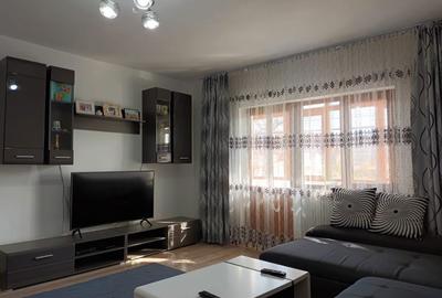 Apartament cu 3 camere semidecomandat în Central - 8