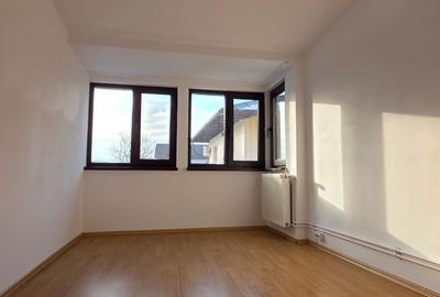 Casă spatioasa in  Otopeni, ideală pentru Activitati Educationale - 4