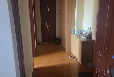 APARTAMENT 2 CAMERE DECOMANDAT ZONA TOMIS 3 - 5