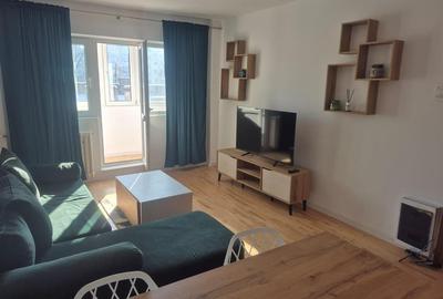 Apartament cu 2 camere decomandat în Tineretului