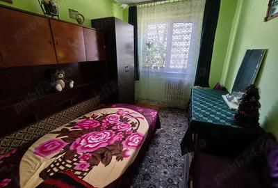 Apartament cu 3 camere semidecomandat în Zimbru - 2