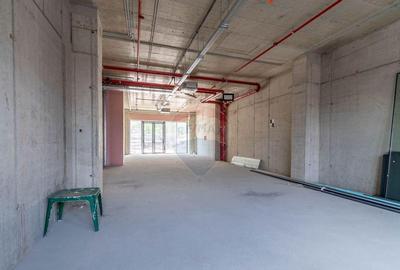 Spațiu comercial, de 90 mp, în Central - 1
