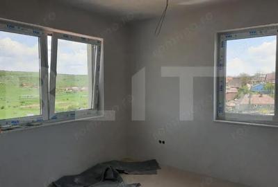 Casă cu 5 camere cu Teren 550 Mp în Turda - 13