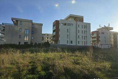 Teren de 1200 mp, în Mamaia - 1