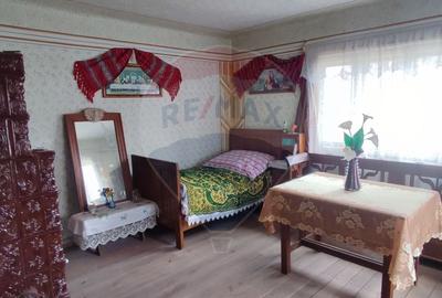 Casă cu 3 camere cu Teren 1361 Mp în Gârdani - 9