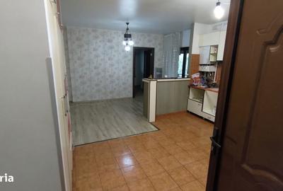 Apartament cu 3 camere în Central - 2