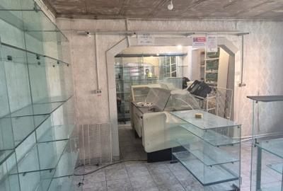 Spațiu comercial, de 38 mp, în Km 4-5 - 1