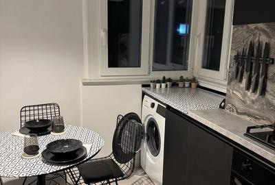 Apartament cu 2 camere decomandat în Lacul Tei - 3