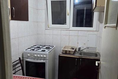 Apartament cu 2 camere semidecomandat în Vitan - 2