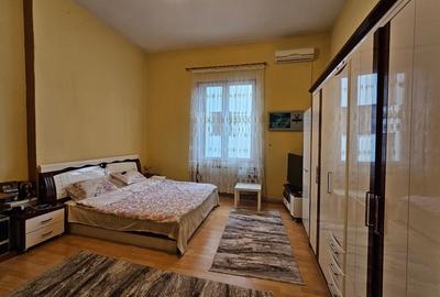 Apartament cu 5 camere decomandat în Victoriei - 6