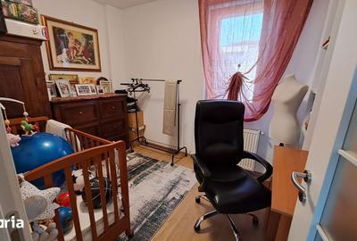 Apartament cu 4 camere decomandat în Gării - 8