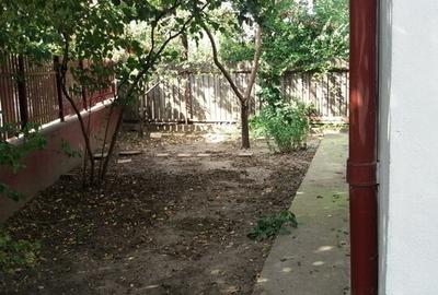 Vila Parter+Etaj de vanzare in Sendreni, jud.Galati, 5 camere, teren 688mp Vila Parter+Etaj de vanzare in Sendreni, jud.Galati, 5 camere, teren 688mp - 11